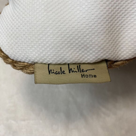 Nicole Miller Home Decorative Throw Pillow 18"x18" Grateful Floral Wreath Print - Picture 3 of 5